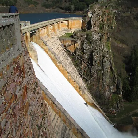 Balneario Caldas De Luna